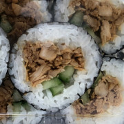 Teriyaki Chicken (Cucumber) (8 Pcs)